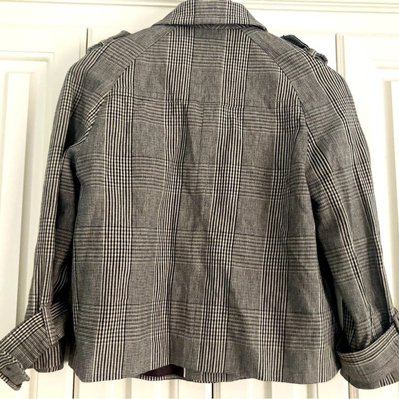 Banana Republic Short Plaid 4 Button Swing Jacket Wool Blend Lined Size XS - Picture 5 of 7